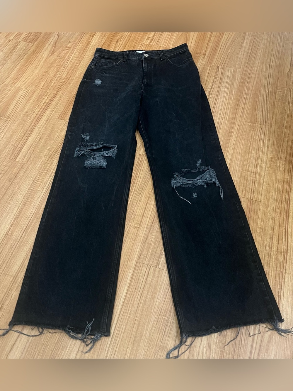 Zara Black Distressed Relaxed Jeans